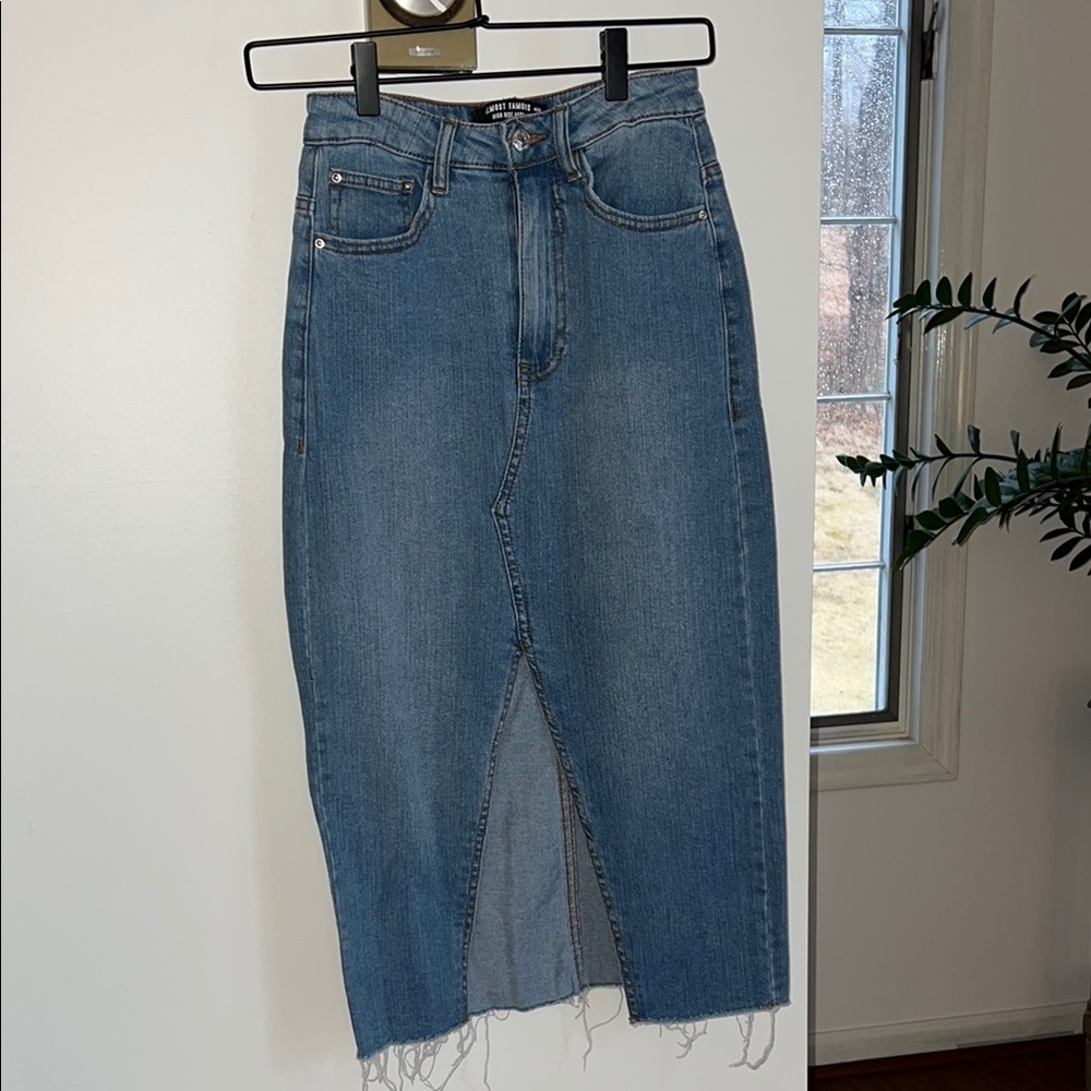 Blue Denim Midi Skirt with Frayed Hem